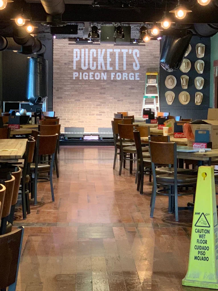 Pigeon Forge, TN - Puckett's Grocery & Restaurant - Pigeon Forge - June 12th 2026
